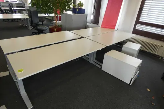 4x bureau à hauteur réglable électrique avec 3x caisson de bureau
