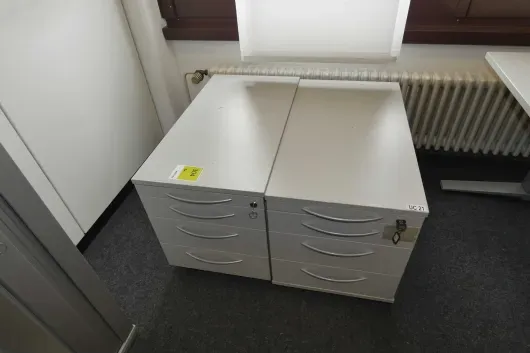 2x Schreibtischcontainer