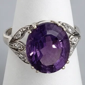 AMETHYSTRING mit DIAMANTEN - Gelbgold 585/000 (14 K).
