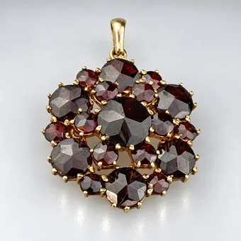 Antiker floraler GRANATANHÄNGER - Gelbgold 333/000.