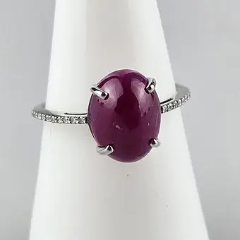 Rubin- / Diamant-Ring - Platin 950, ca. 5,78 ct.