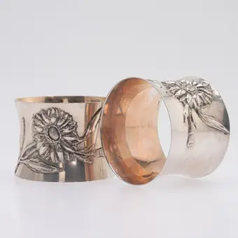 FRANZ BAHNER. Paar servetringen, zilver, Düsseldorf, 1903 (2).