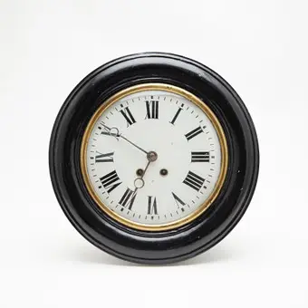 HORLOGE MURALE / ŒIL-DE-BŒUF, bois, verre, 19e/20e siècle.
