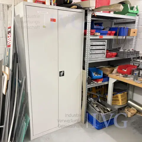 Stellingkast en kast