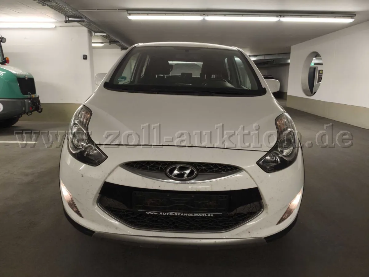 1 Hyundai IX 20 1.6 Crossline automatic