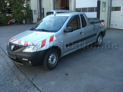 1 Dacia Logan Pick Up 1.5 dCi prêt à rouler