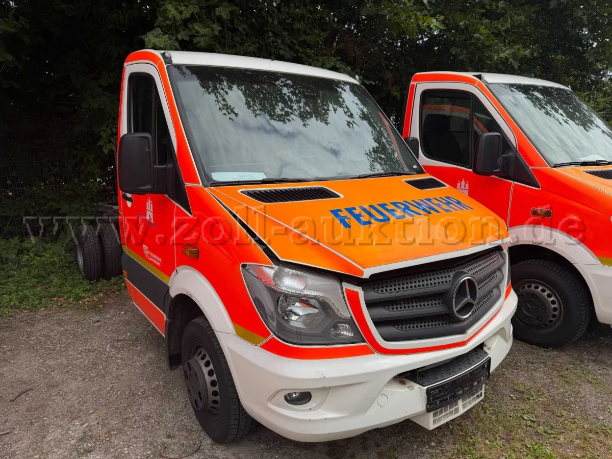 1 châssis d'ambulance Mercedes Benz 906 - (HH-2417)