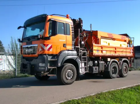 1 MAN - LKW Kipper off.Kasten- TGS 28.400 mit Hiab - Kran & Küpper Weisser Streuer