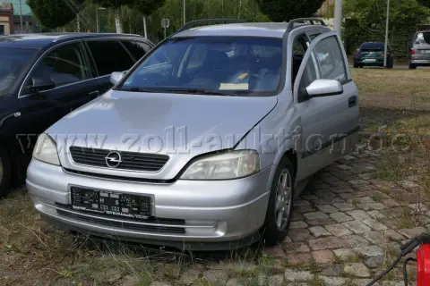 1 Opel Astra - G 1.6 Caravan, petrol, 74 kW/101 hp