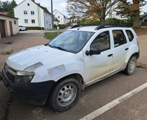 1 Dacia Duster (vehicle for tinkerers)