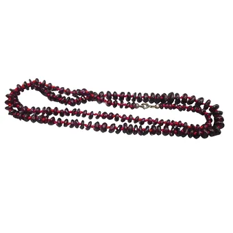 Collier en grenat avec fermoir en argent 925