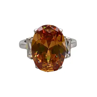 925 zilveren ring met natuurlijke edelsteen, gefacetteerd.