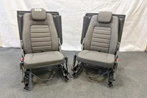 2 Rücksitze Ford Tourneo/Transit Connect KT1B