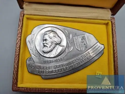 Medaille 10 jaar Karl-Marx-Stadt postzegeltentoonstelling etui