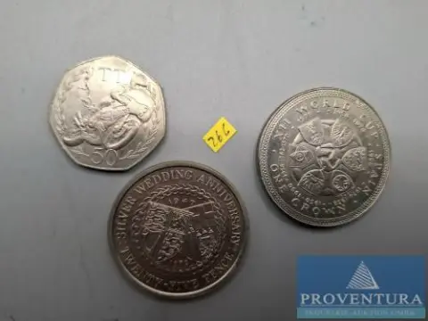Circulatiemunten Isle of Man 1 Crown WK voetbal 1982 KM92 25 Pence Zilveren bruiloft 1972 KM 25 50 Pence Motor 1981 KM83
