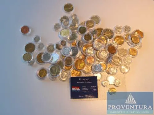 Pièces de circulation à partir de 1990 7x Croatie - 7x Slovaquie - 2x Serbie - 7x Bosnie-Herzégovine - 29x Moldavie - 2x Macédoine - 5x Yougoslavie - 29x Slovénie partiellement qualité proof