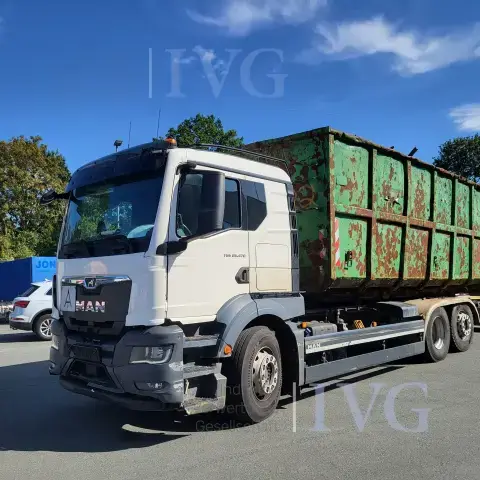 Vrachtwagen F.ATL met afrolinrichting MAN TGS 26.470