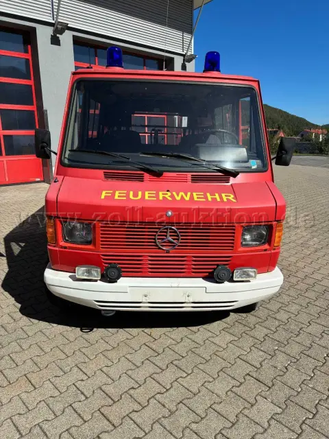 1 Tragkraftspritzenfahrzeug -TSF- Mercedes Benz Bachert Aufbau