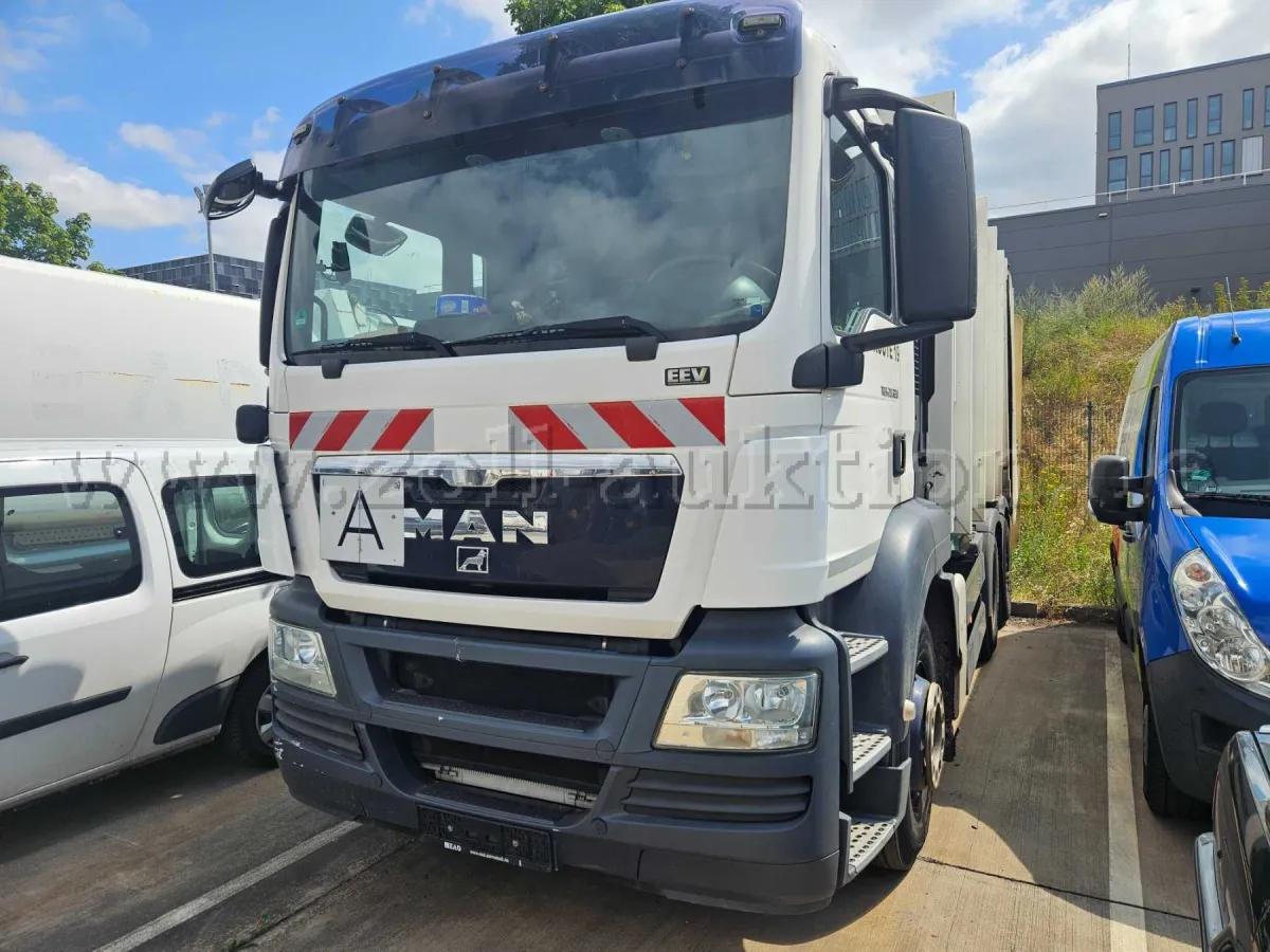 1 MAN TGS 26.320 Müllwagen mit Zöller Aufbau / Defekt, nicht fahrbereit