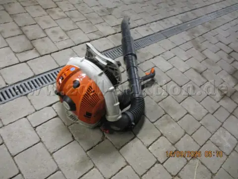 1 Laubbläser Stihl BR 500, Benzinlaubbläser