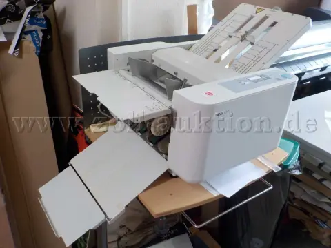 1 Zweitaschen Falzmaschine Krug & Priester Typ Ideal 8335