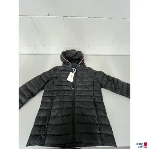 Женская куртка Tommy Hilfiger размер M