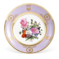 Assiette à décor floral