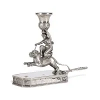Bougeoir figuratif en forme d'amazone sur un léopard