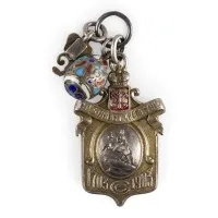 Přívěsek k 200. výročí města Petrohradu, přívěsek vejce se smaltem cloisonné a malá koruna