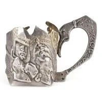 Theeglashouder met bogatyr