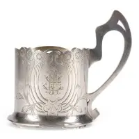 Porte-verre à thé Art nouveau avec décor floral gravé