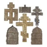 Collection de six icônes en bronze : crucifix, saint Nicolas de Myre et fêtes