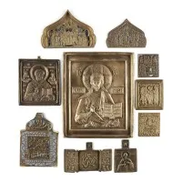 Collection de dix icônes en bronze : Christ Pantocrator, saints choisis ainsi que fragments d'icônes