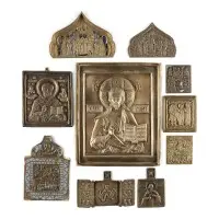 Collection de dix icônes en bronze : Christ Pantocrator, saints choisis ainsi que fragments d'icônes