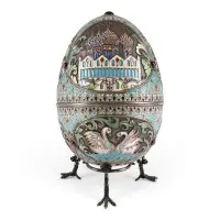 Grote cloisonné-emaille doos met de Basiliuskathedraal en zwanen