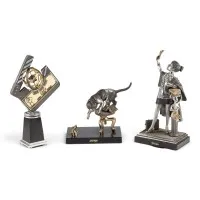 Drie sculpturen: 'Kat en muis', 'De advocate' en 'De beste film 1994'