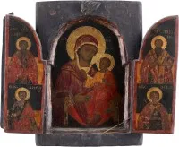 GROSSES UND FEINES TRIPTYCHON MIT DER GOTTESMUTTER HODEGETRIA FLANKIERT VON DEN HEILIGEN CHARALAMPOS, ATHANASIOS, DEMETRIOS UND GEORG