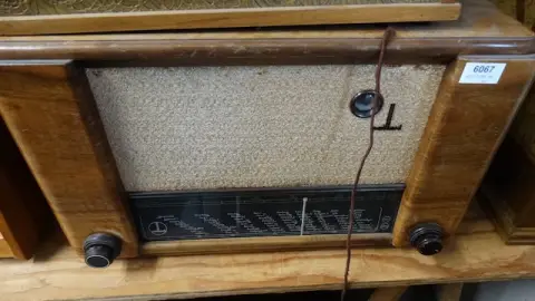 1 oude buizenradio