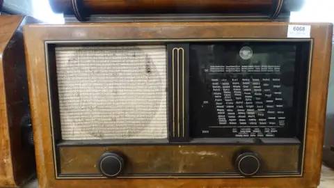 1 oude buizenradio