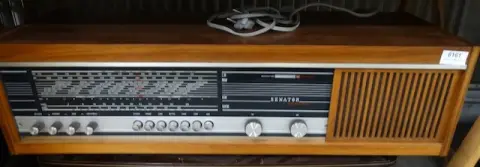 1 oude radio