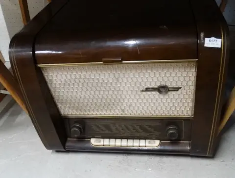 1 oude radio