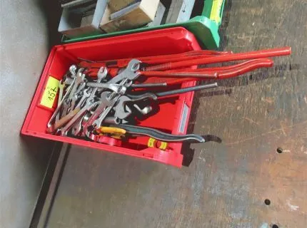 1 hand tools