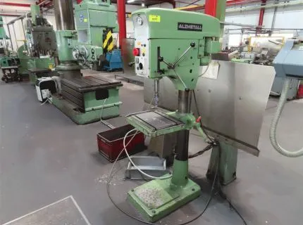 1 pillar drill, make: Alzmetall, type: AB3ES, year: 1985, serial no. 22582