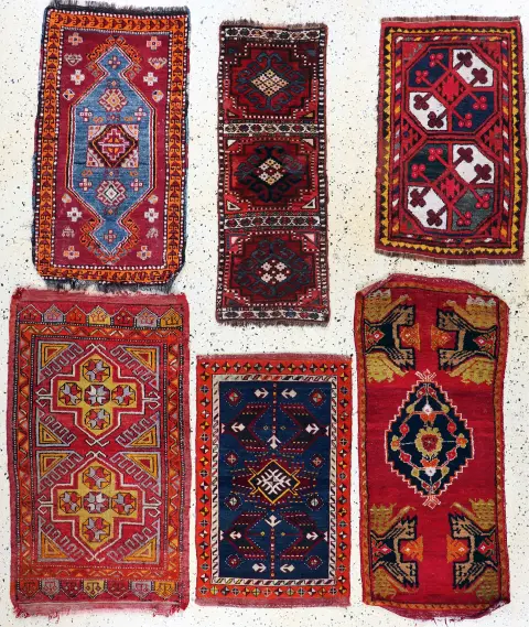 6 lotów Yastik, Turcja i Turkmenistan, pocz. XX w., wełna na wełnie, ok. 120 x 65 cm