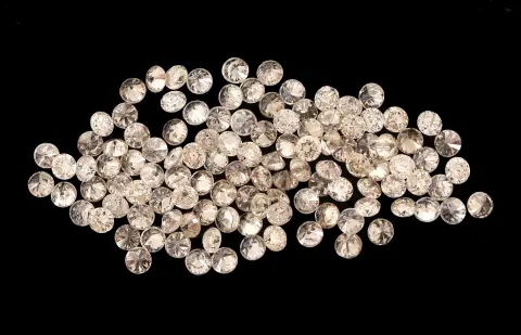 Lot de brillants non montés, total env. 1,00 ct blanc-lég. blanc/vs-si, diam. env. 1,15 mm, calibrés