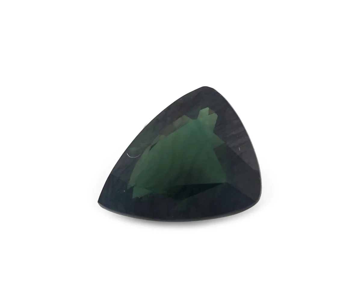 Saphir non serti, env. 1,43 ct, vert, taille trillion