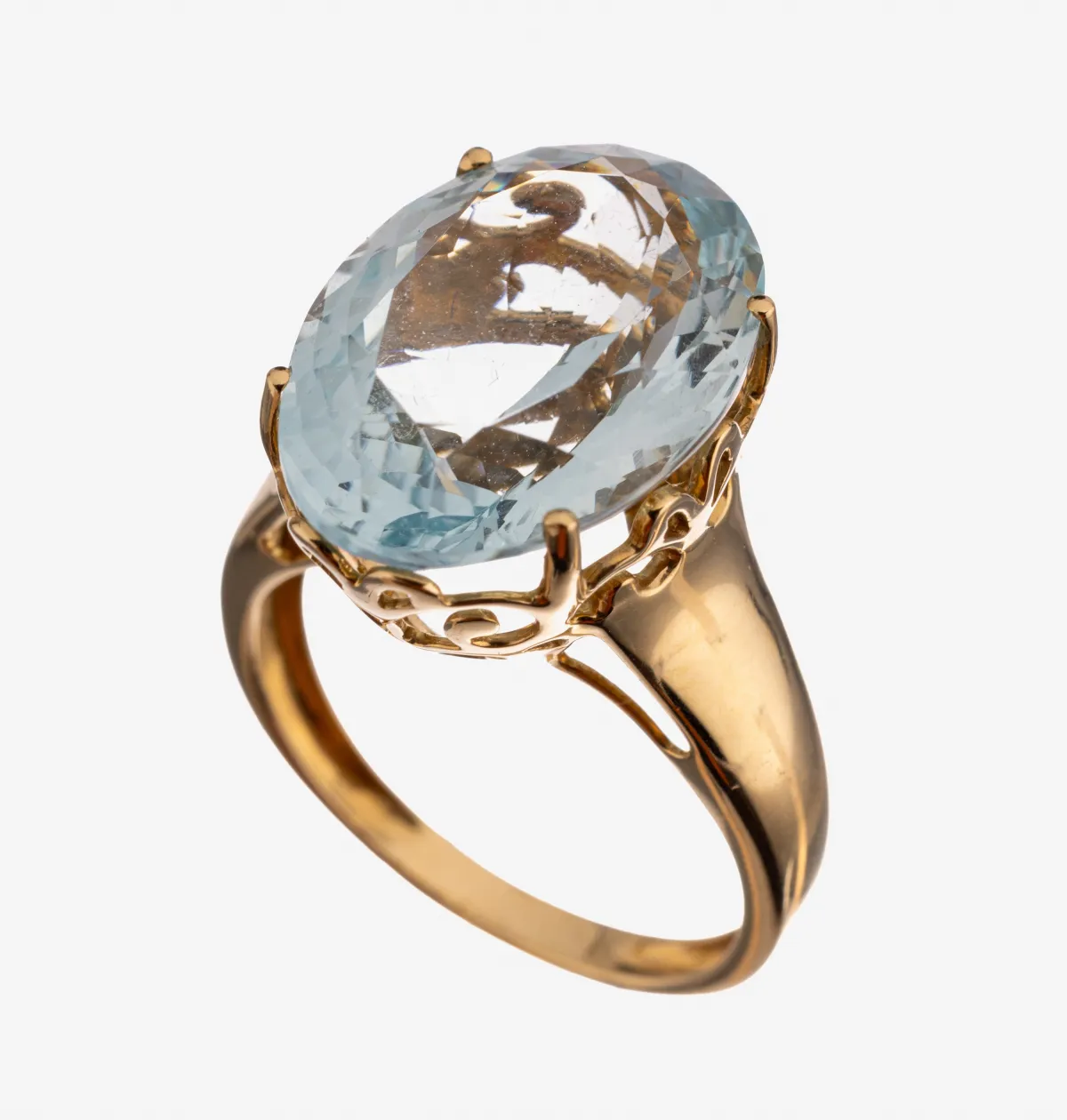 Bague aigue-marine or 14 kt, or jaune 585/000, aigue-marine facettée ovale env. 8,0 ct, taille 57, env. 5,6