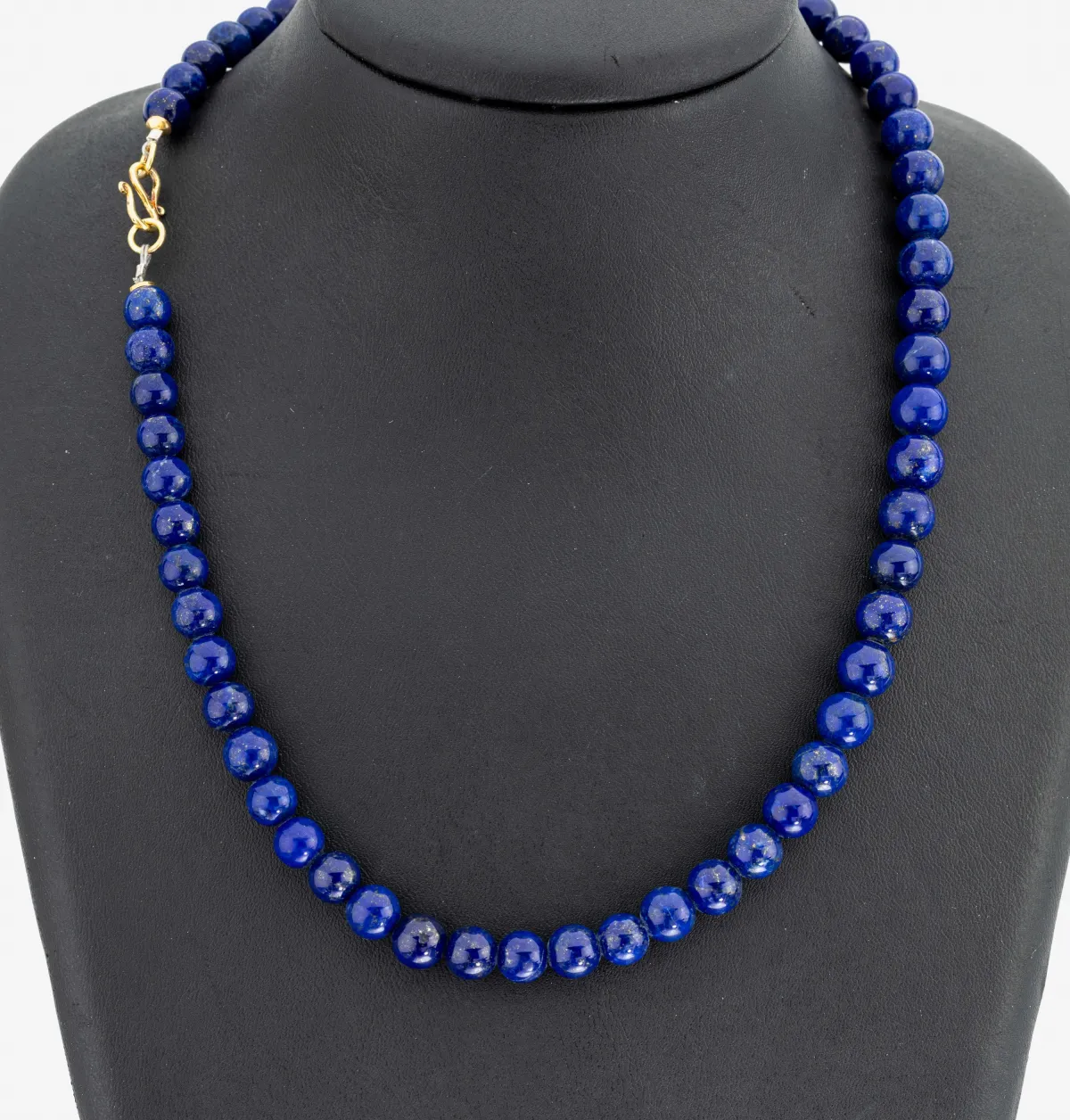 Lapis lazuli necklace, graduated lapis lazuli beads, diameter approx. 7.3-8.4 mm, S-clasp