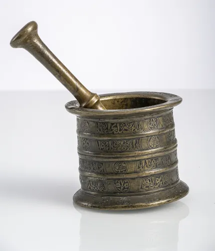 Bronzen vijzel met stamper