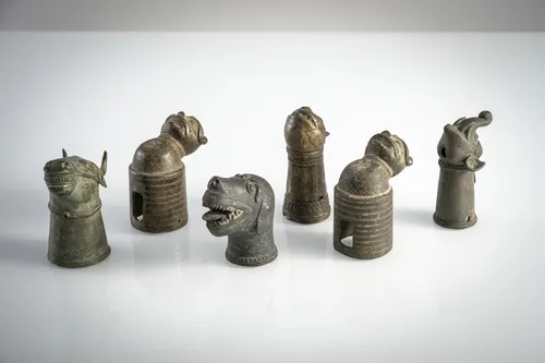 Six palanquin finials